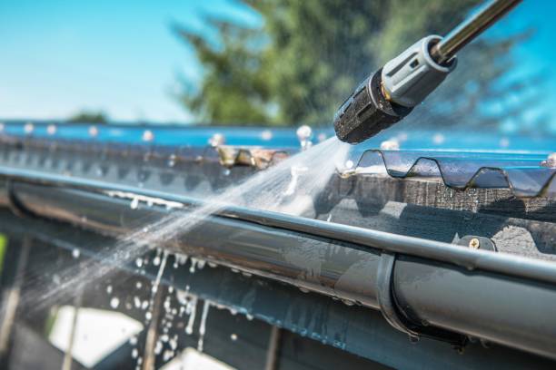 Why Choose Our Certified Pressure Washing Experts for Your Project Needs in Deschutes River Woods, OR?
